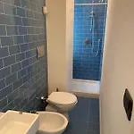 Designhousemilano * מילאנו